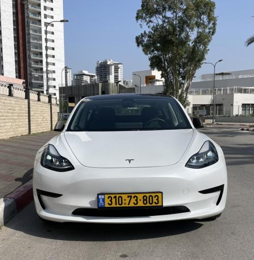 טסלה Model 3