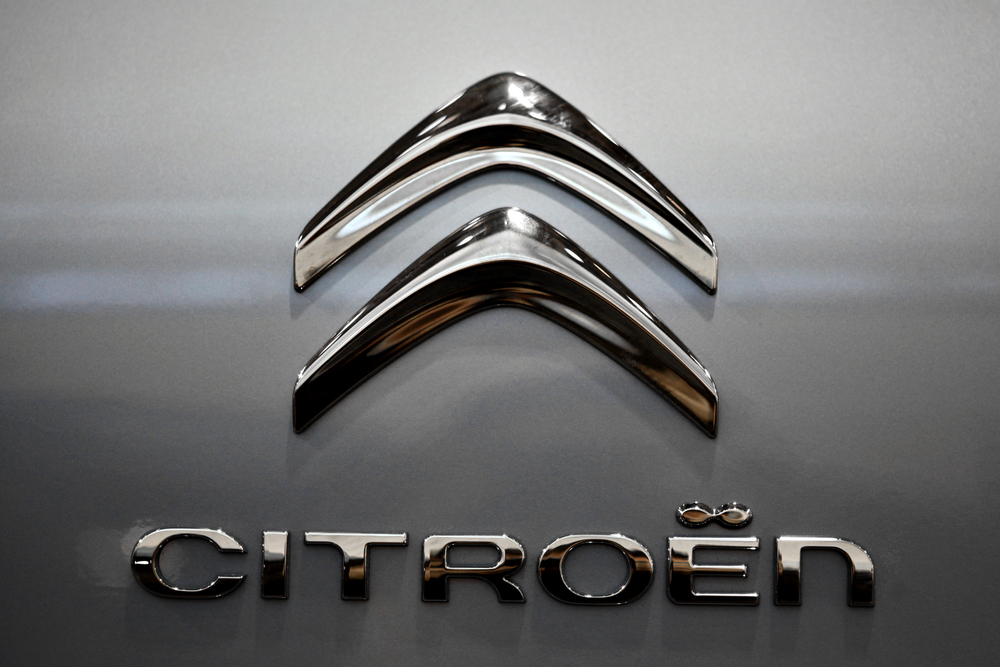 סיקור Citroën מודל e-C4 שנת 2023