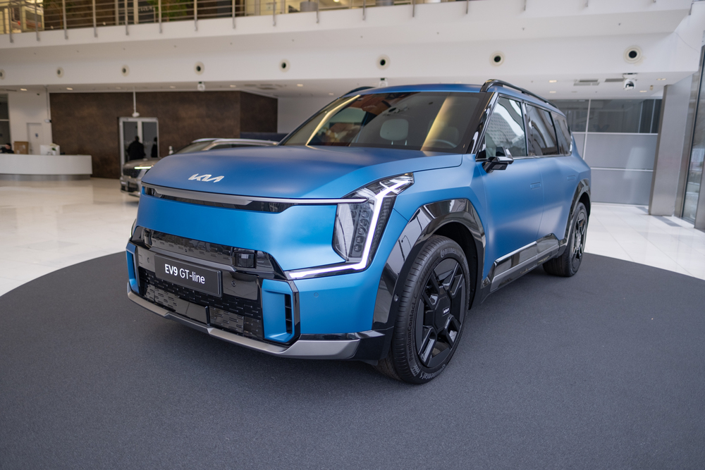 סיקור KIA מודל EV9 שנת 2023